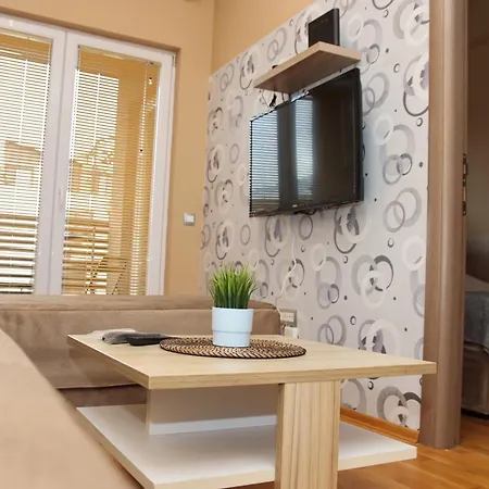 Luxury - With Balcony 12 And 12a Skopje