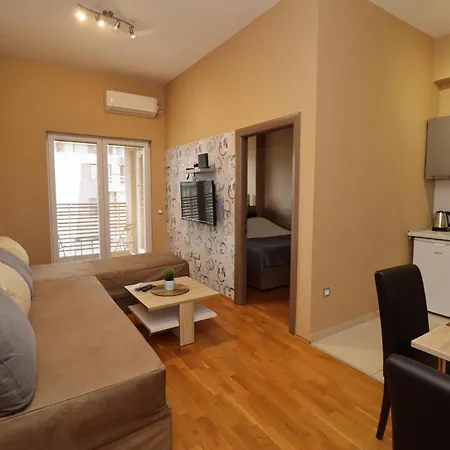 Daire Luxury - With Balcony 12 And 12a