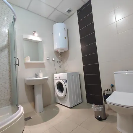 Luxury - With Balcony 12 And 12a *