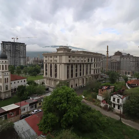 Luxury - With Balcony 12 And 12a *