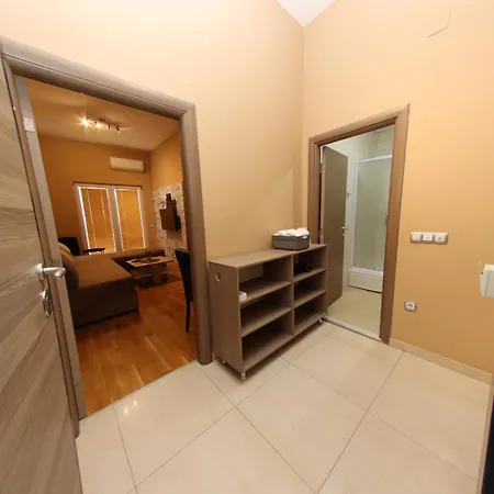 Luxury - With Balcony 12 And 12a * Üsküp