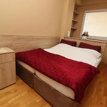 Luxury - With Balcony 12 And 12a Daire