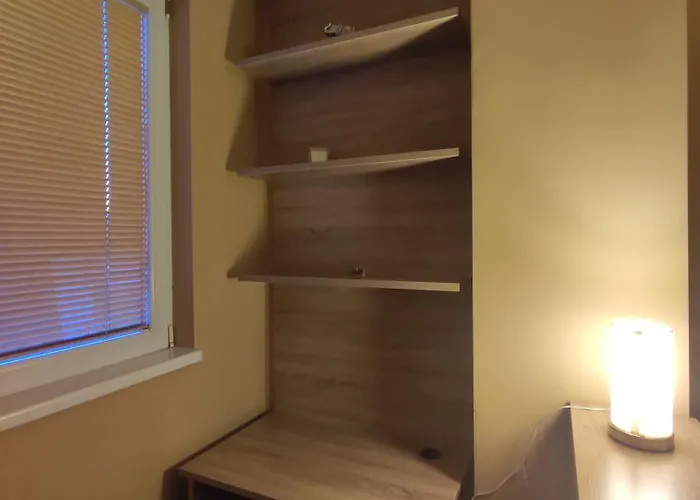 Luxury - With Balcony 12 And 12a סקופיה